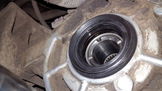 Замена сальника привода Audi A6  в Жуковском